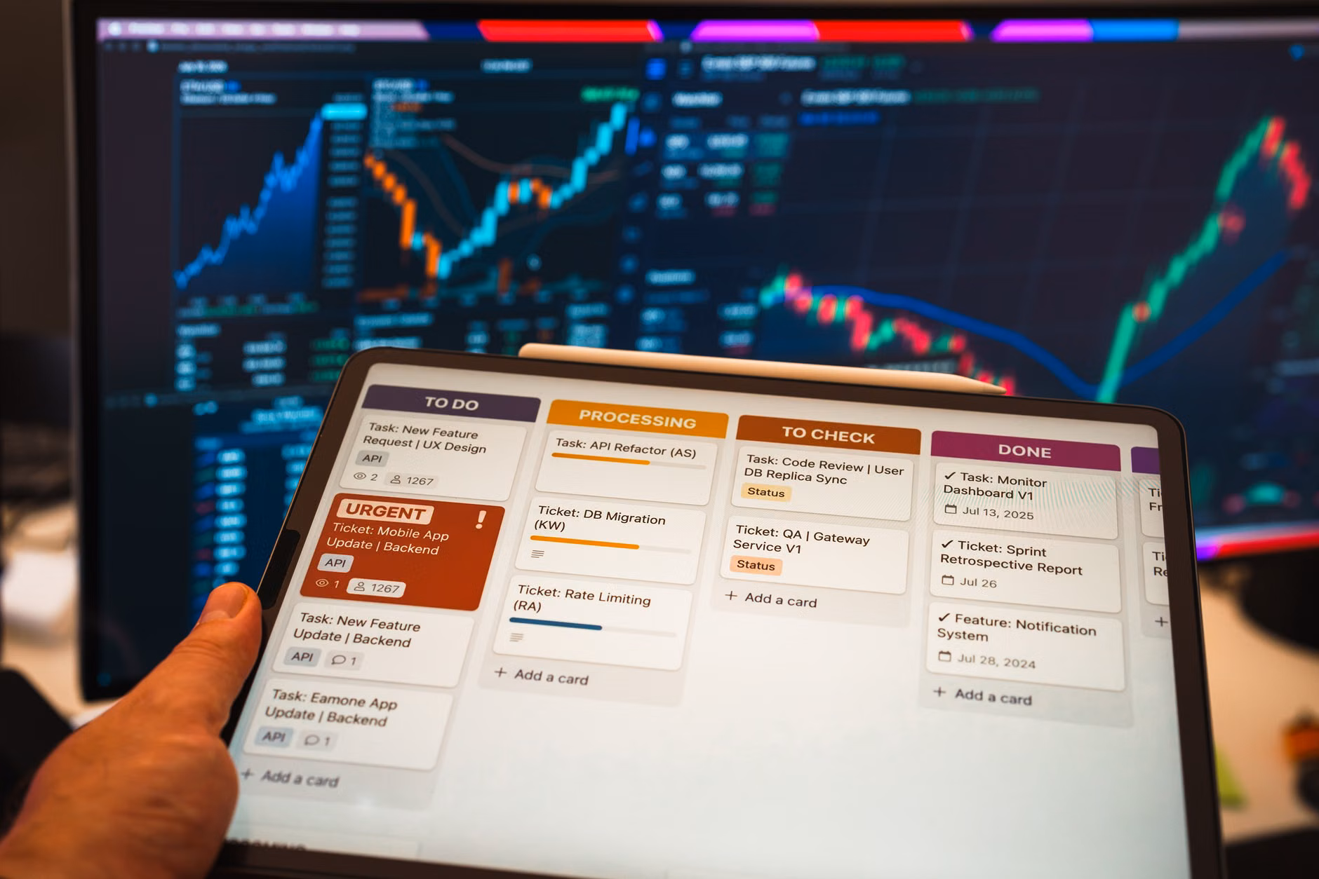 Comparing Automated and Manual CRM Approaches: Which Suits Your Business?