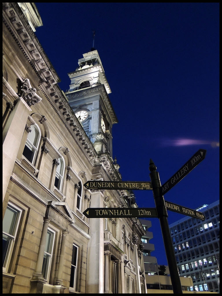 Enhancing Business Marketing Nationwide Through AI-Powered Website Design