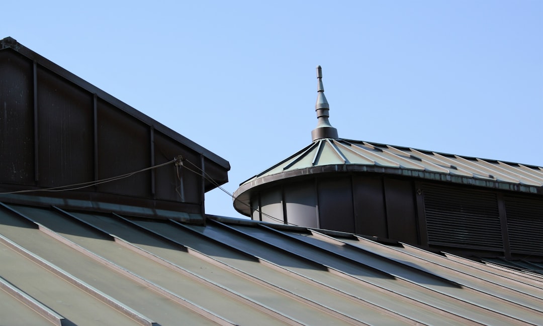 The Benefits of Metal Roofing in Phoenix, Arizona