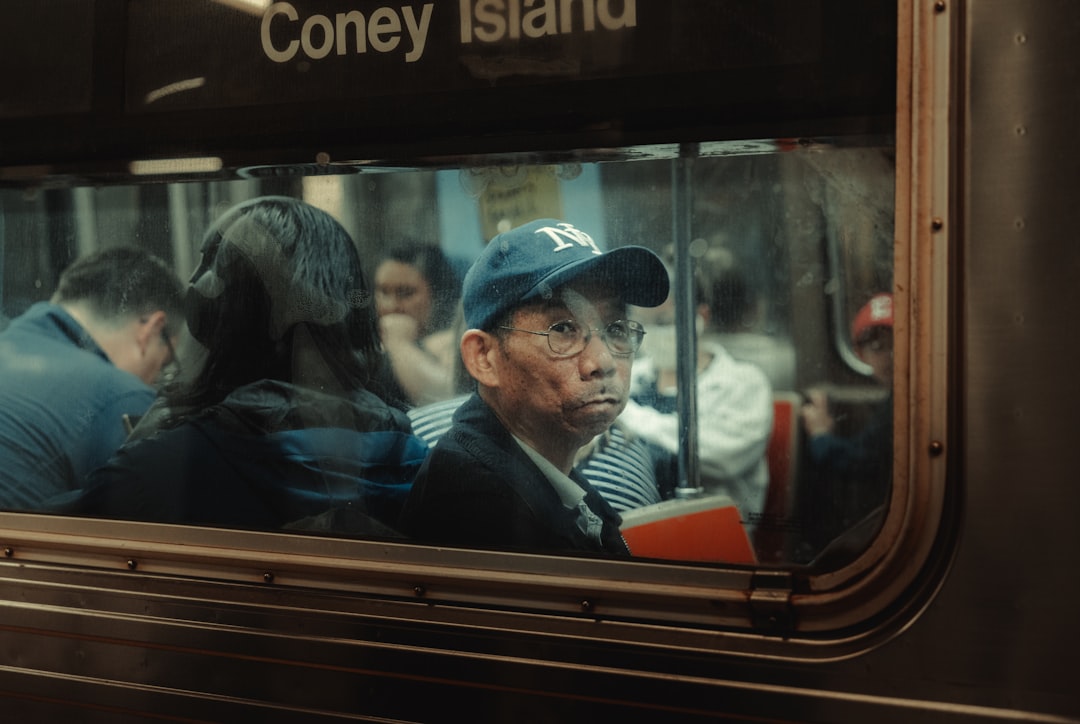 Exploring the Latest Trends in Personalized Optical Care