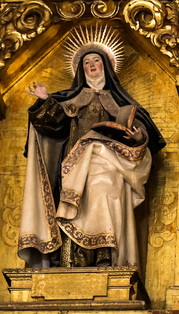 Discovering the Essence of Luxury: Real Estate Opportunities in Paradise Valley and Gainey Ranch