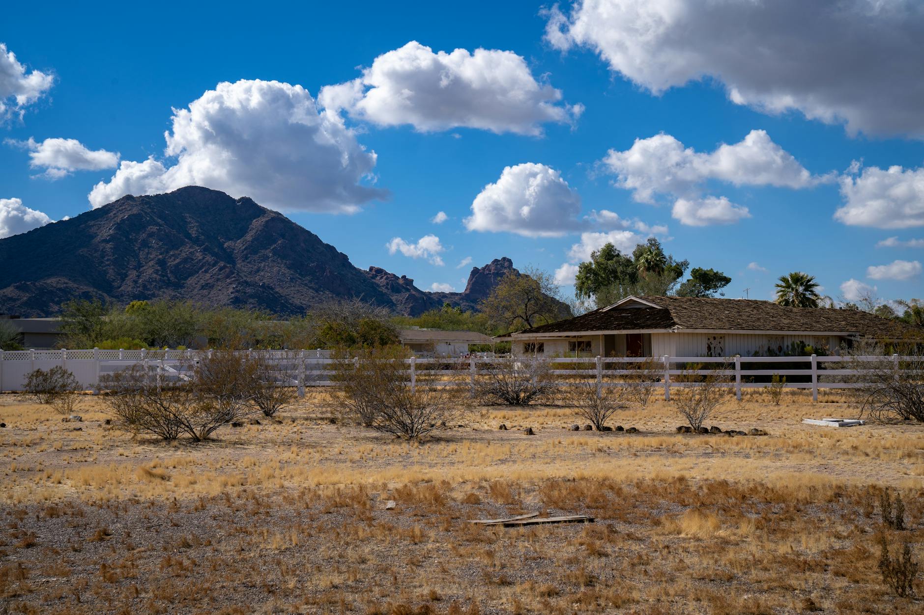 Discover the Elegance of Scottsdale's Luxury Real Estate Market