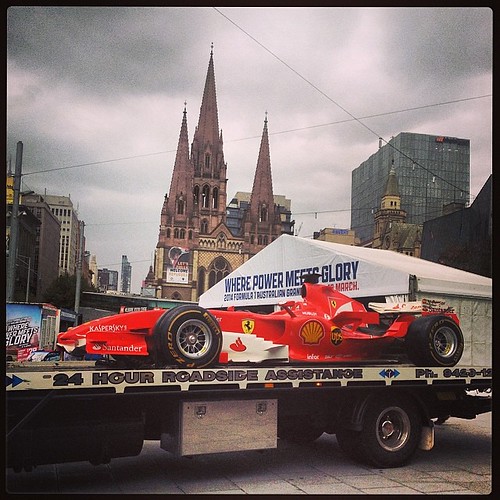 Here's what travelers think about ICE agents at Phoenix Sky Harbor - KJZZ