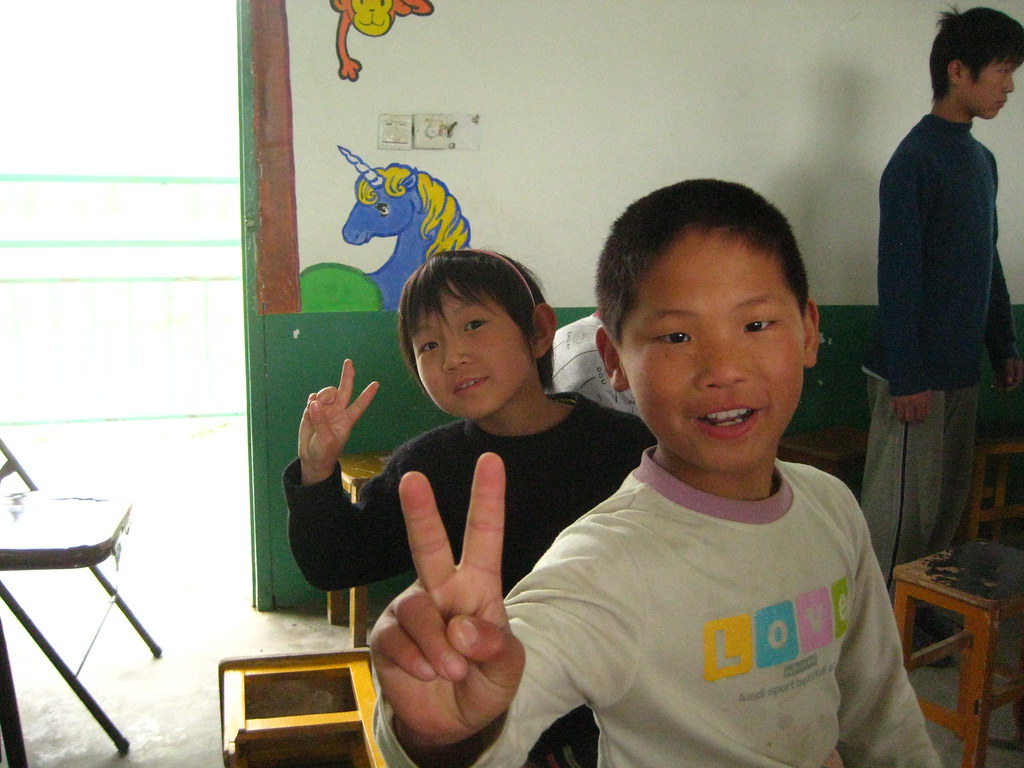 2 students arrested after gun found at south Phoenix elementary school - AZ Family