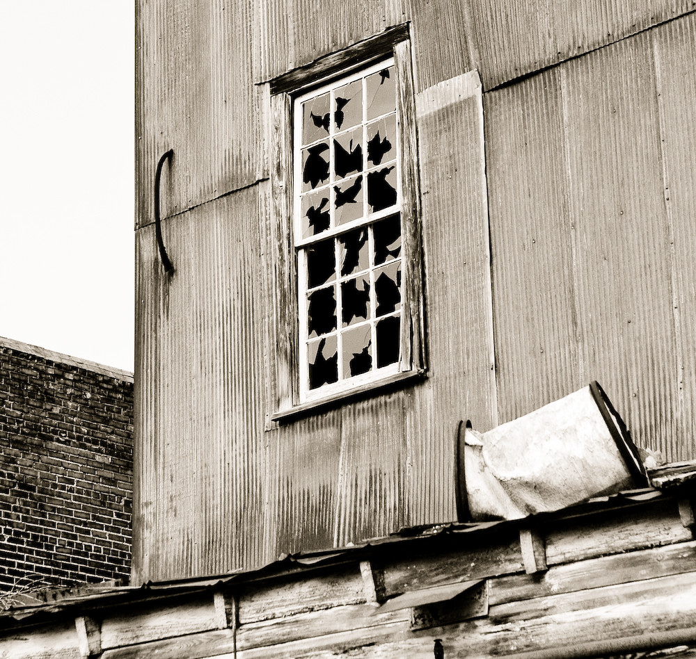 Bill relieves volunteer church security guards of regulatory burden - Florida Phoenix