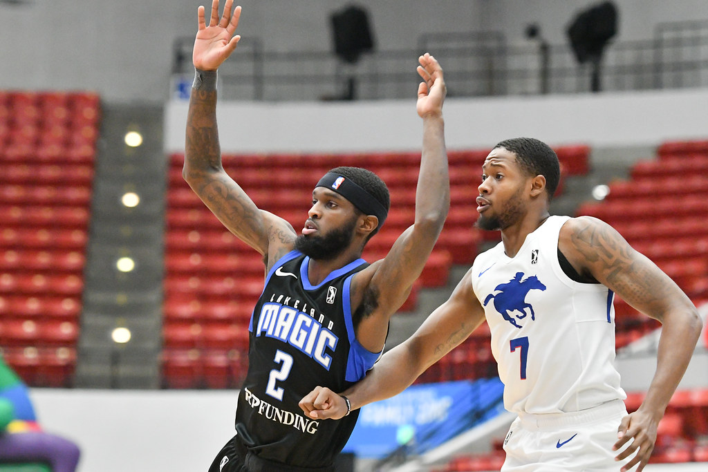 Haywood Highsmith is the perfect connector for the Phoenix Suns rotation - Bright Side Of The Sun