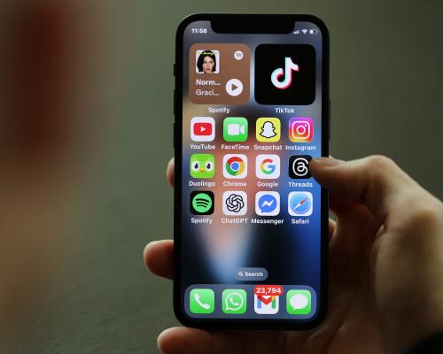 What are the UK government’s plans to regulate social media for under-16s?