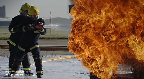 Firefighters extinguish massive fire at strip mall in south Phoenix - AZ Family