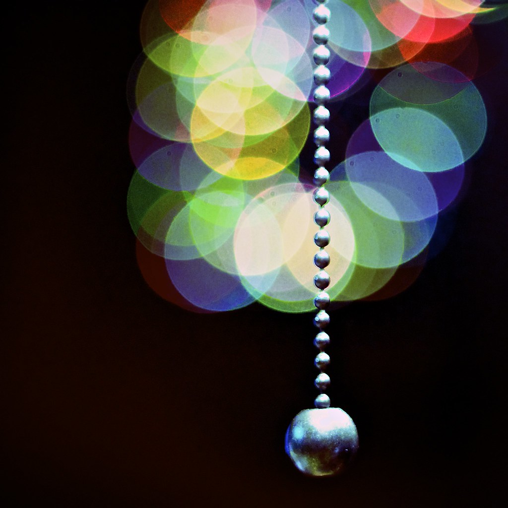 Chain-reaction crash near Lake Pleasant kills Phoenix man, critically injures teen passenger - KTAR News 92.3 FM