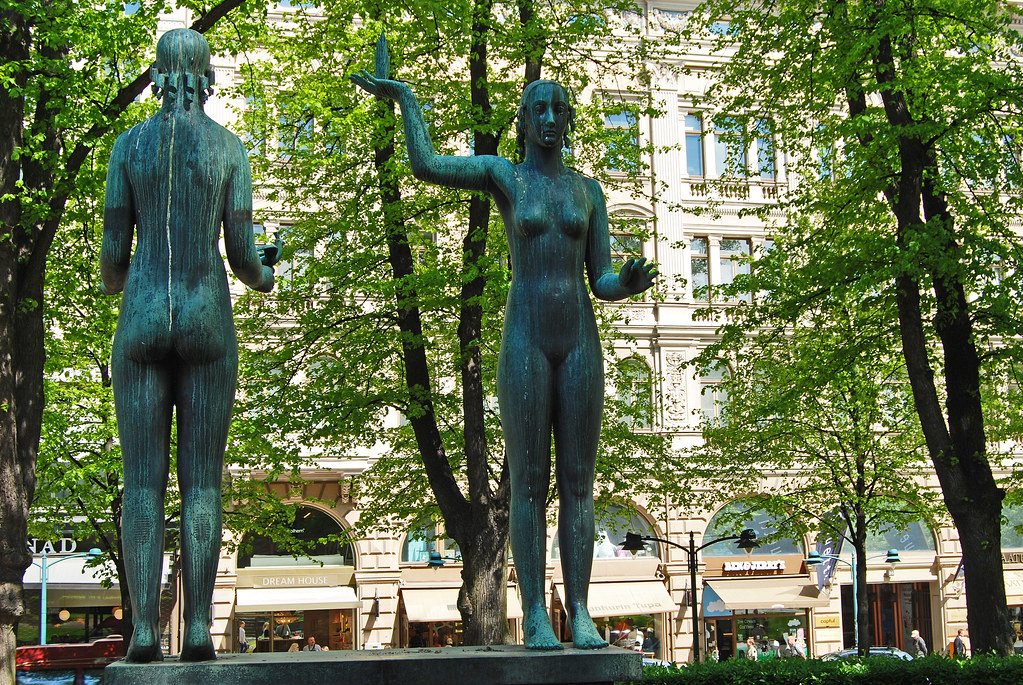 Zacharias Named CAA Field Athlete Of The Week - Elon University Athletics