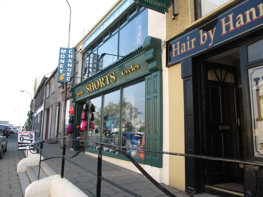 Blaney ends Reddick's streak to give Penske sweep in Phoenix - ESPN