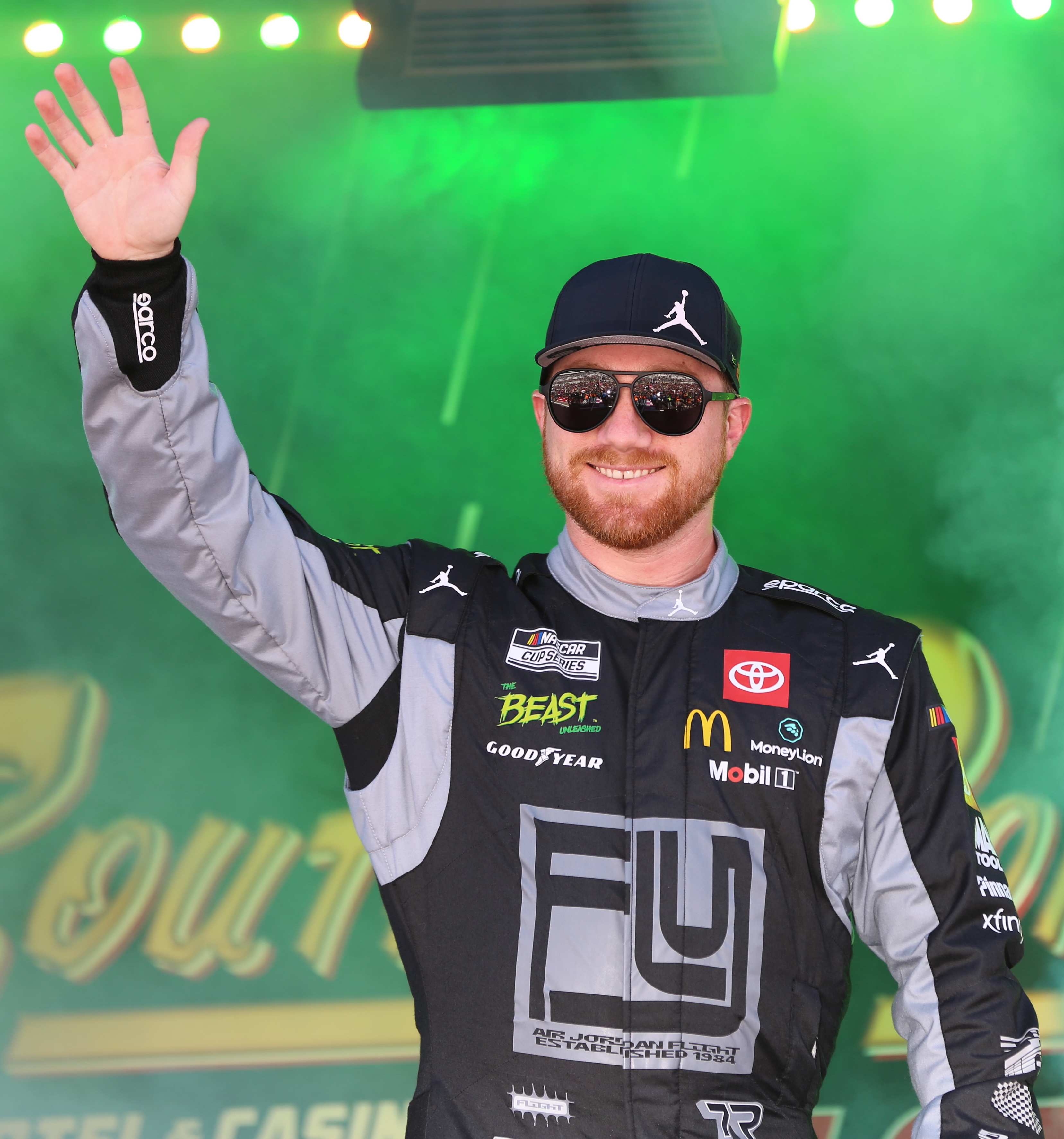 Will Tyler Reddick’s ‘tall tale’ grow with four in a row at Phoenix? - NASCAR.com