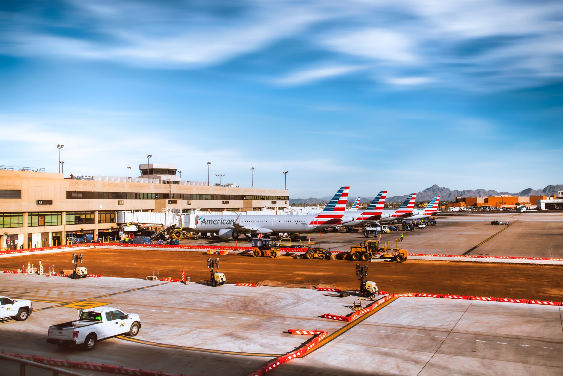Ground stop at Phoenix Sky Harbor - 12News