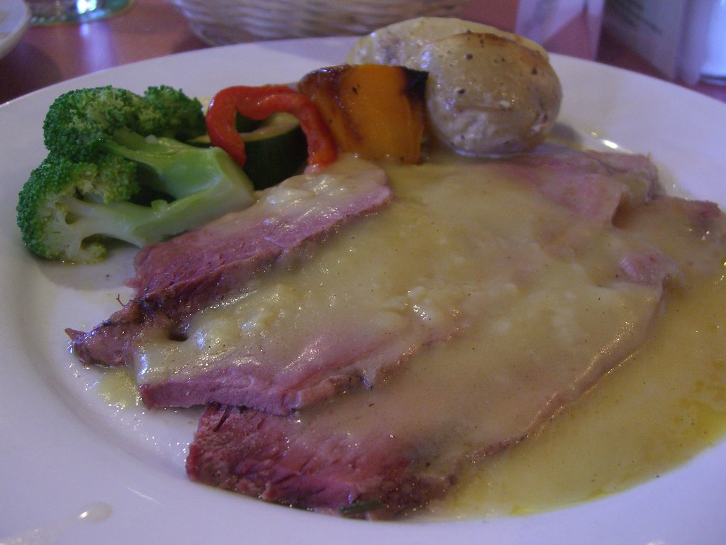 Apple Poaches Top Google Executive to Lead AI Marketing - Android Headlines