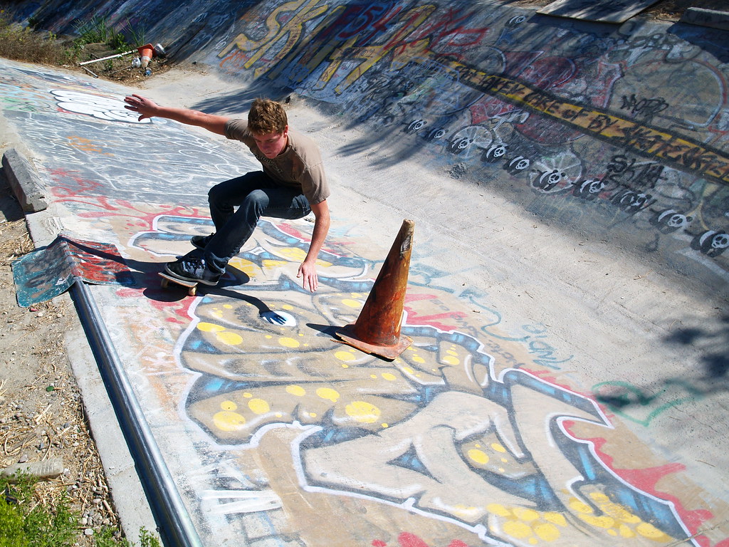 Kicker Vet Launches 12V Digital Marketing Agency - CEoutlook.com