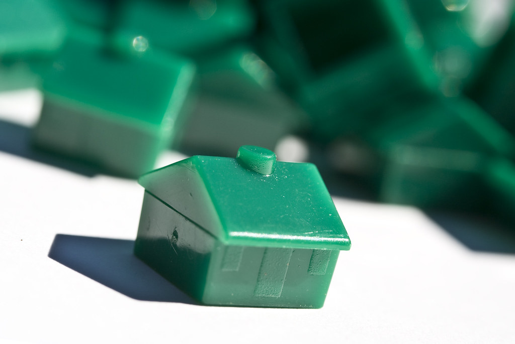 AI in Marketing: Risks, Rewards, and the Reality Brands Face - DesignRush