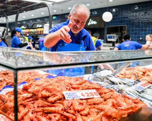 Packed to the gills: shoppers embrace new Sydney Fish Market during Good Friday rush