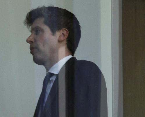 Musk laments being a ‘fool’ for funding OpenAI on day two of court testimony