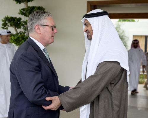 Starmer says talks with Gulf leaders have reinforced sense Iran war ceasefire is ‘fragile’ – as it happened