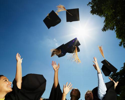 The class of 2026 wants a job. These 22 gifts are the next best things, according to real grads