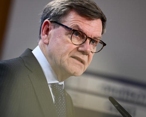 German foreign minister says ‘we will not allow ourselves to be divided’ after Trump-Spain spat – as it happened