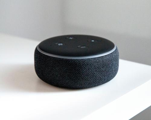 Should we be polite to voice assistants and AIs?