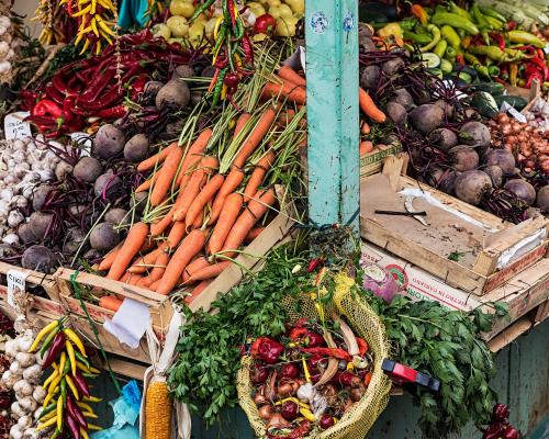 How to shop at the farmers’ market like a pro