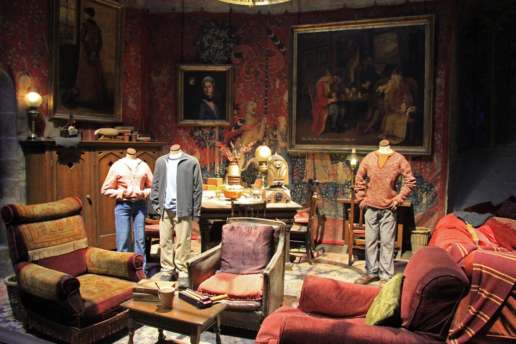 AI marketing: the complete guide for marketers - ContentGrip