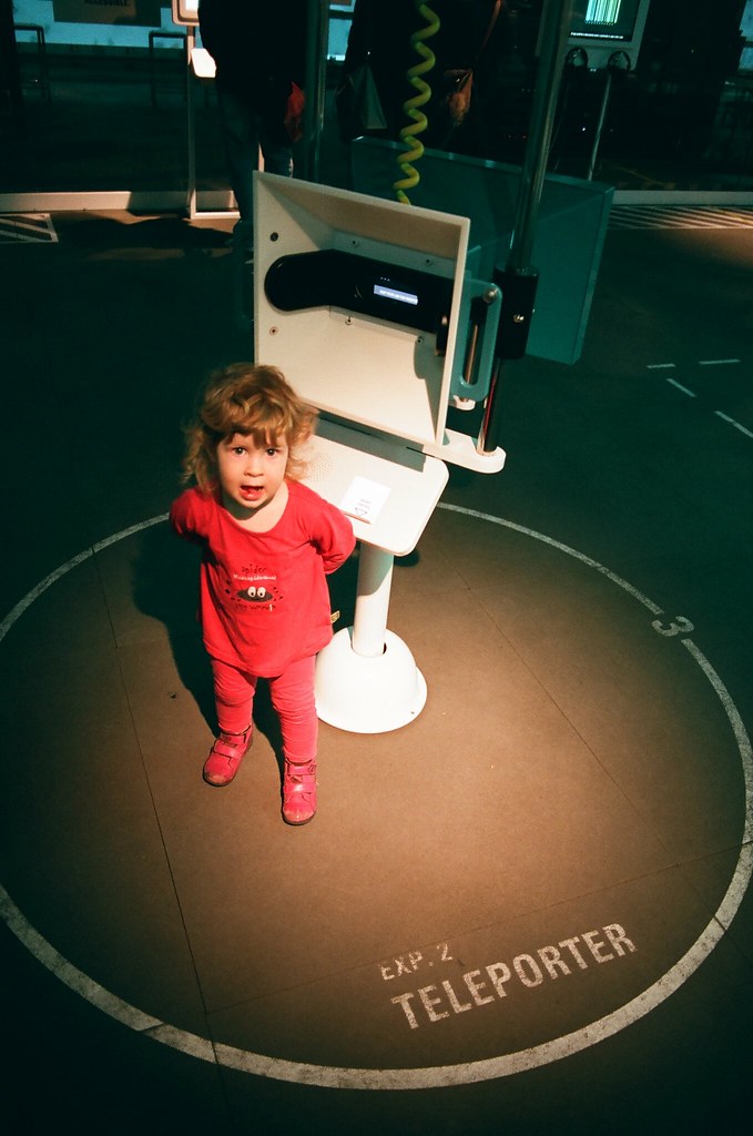 Google Labs Debuts Pomelli Photoshoot for AI Marketing Assets - The Tech Buzz