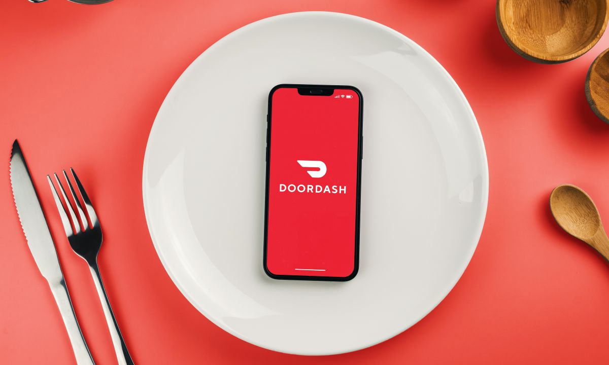 DoorDash Q4 Earnings Highlight Deliveroo and Agentic AI Push