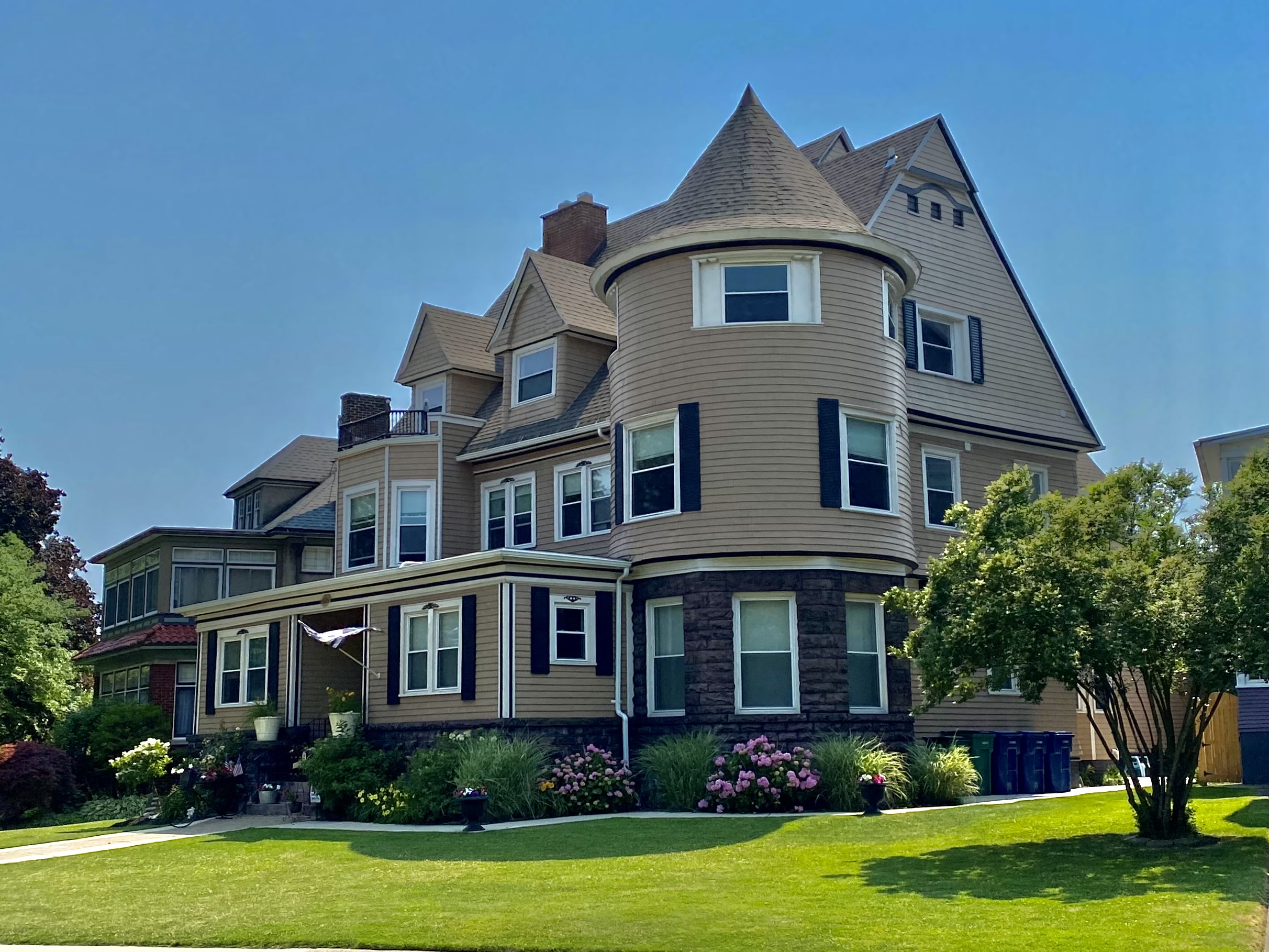 Digital Marketing Is Now Roofing’s Baseline - Roofing Contractor