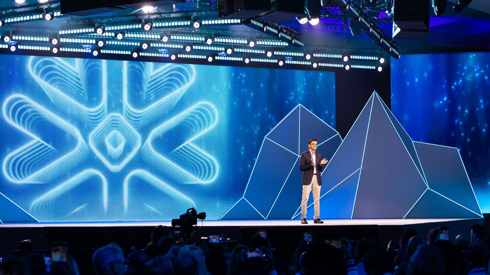 Snowflake’s new AI tools need data many companies lack