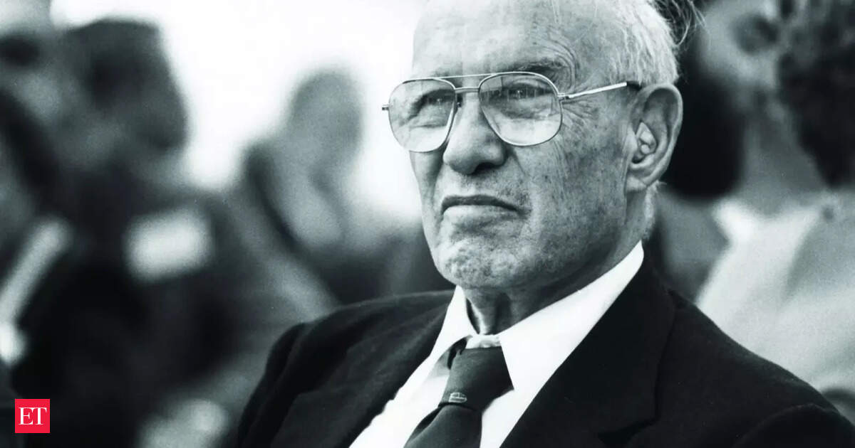 Quote of the day by the father of modern management, Peter Drucker: “The best way to predict the future is to create it.” Why do over 90% of Fortune 500 companies rely on Peter Drucker leadership principles to drive innovation and business growth in 2026?