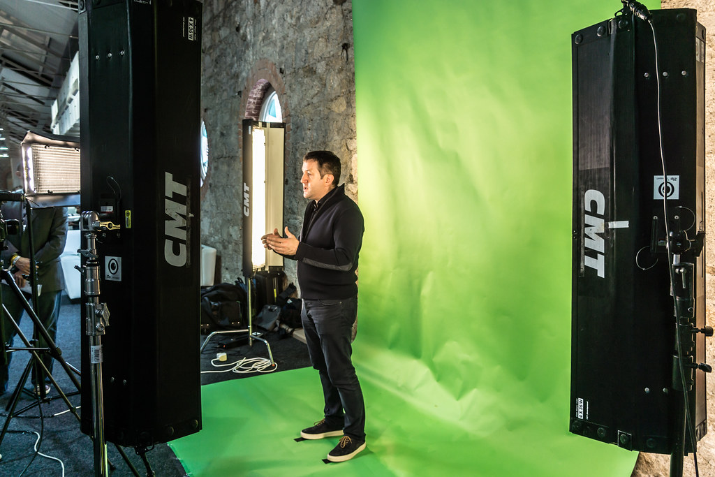 Elon Starts Outdoor Season With Phoenix Invitational - Elon University Athletics