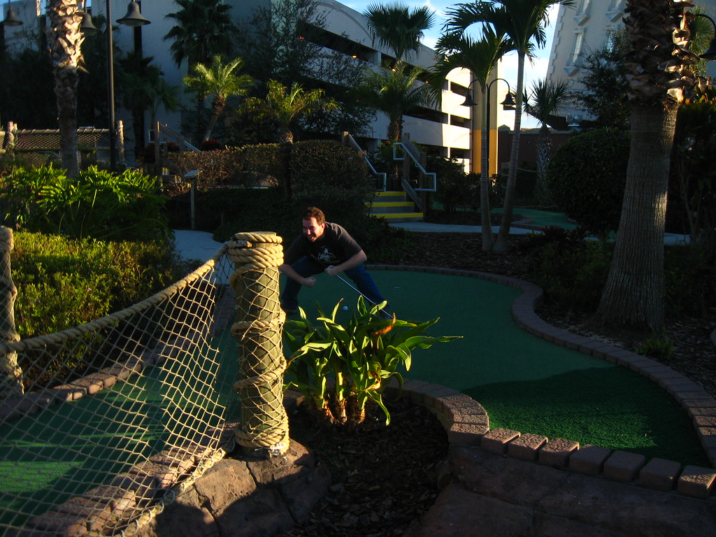 Dezis Goes Bogey-Free to Match Career Low - Northern Arizona University Athletics