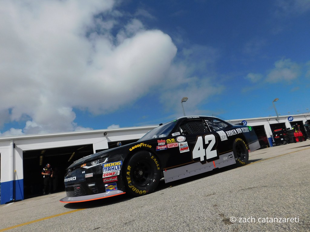 Will Tyler Reddick’s ‘tall tale’ grow with four in a row at Phoenix? - NASCAR.com