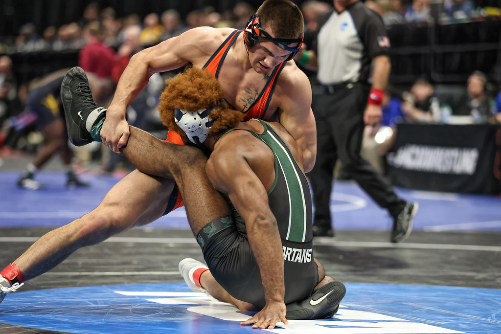 NCAA Tournament: Arizona men’s basketball ready for ‘unique’ Utah State - Arizona Desert Swarm