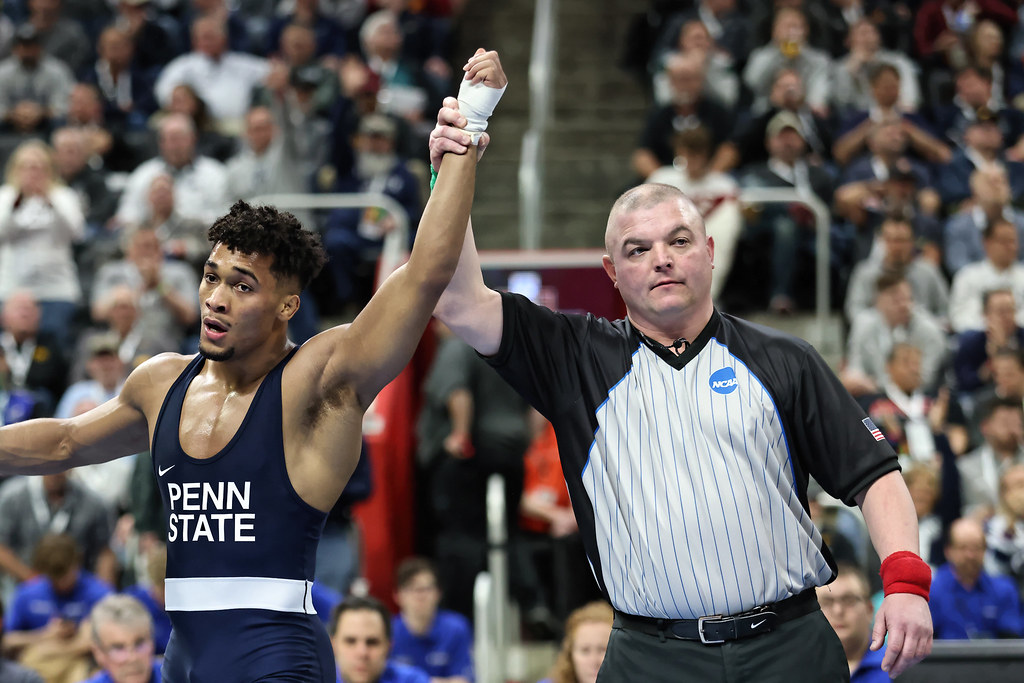 NCAA Tournament: Top-seeded Arizona takes on No. 2 Purdue with long-coveted spot in Final Four on line - Arizona Desert Swarm