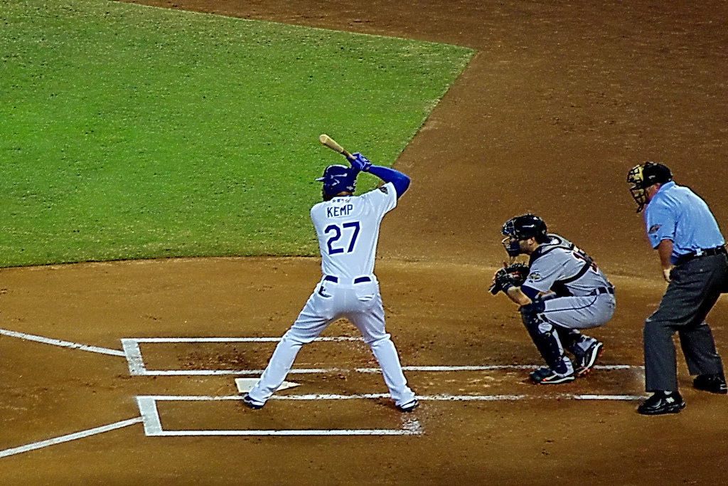 Arizona beats Arkansas by 21 in NCAA tournament Sweet 16 - ESPN