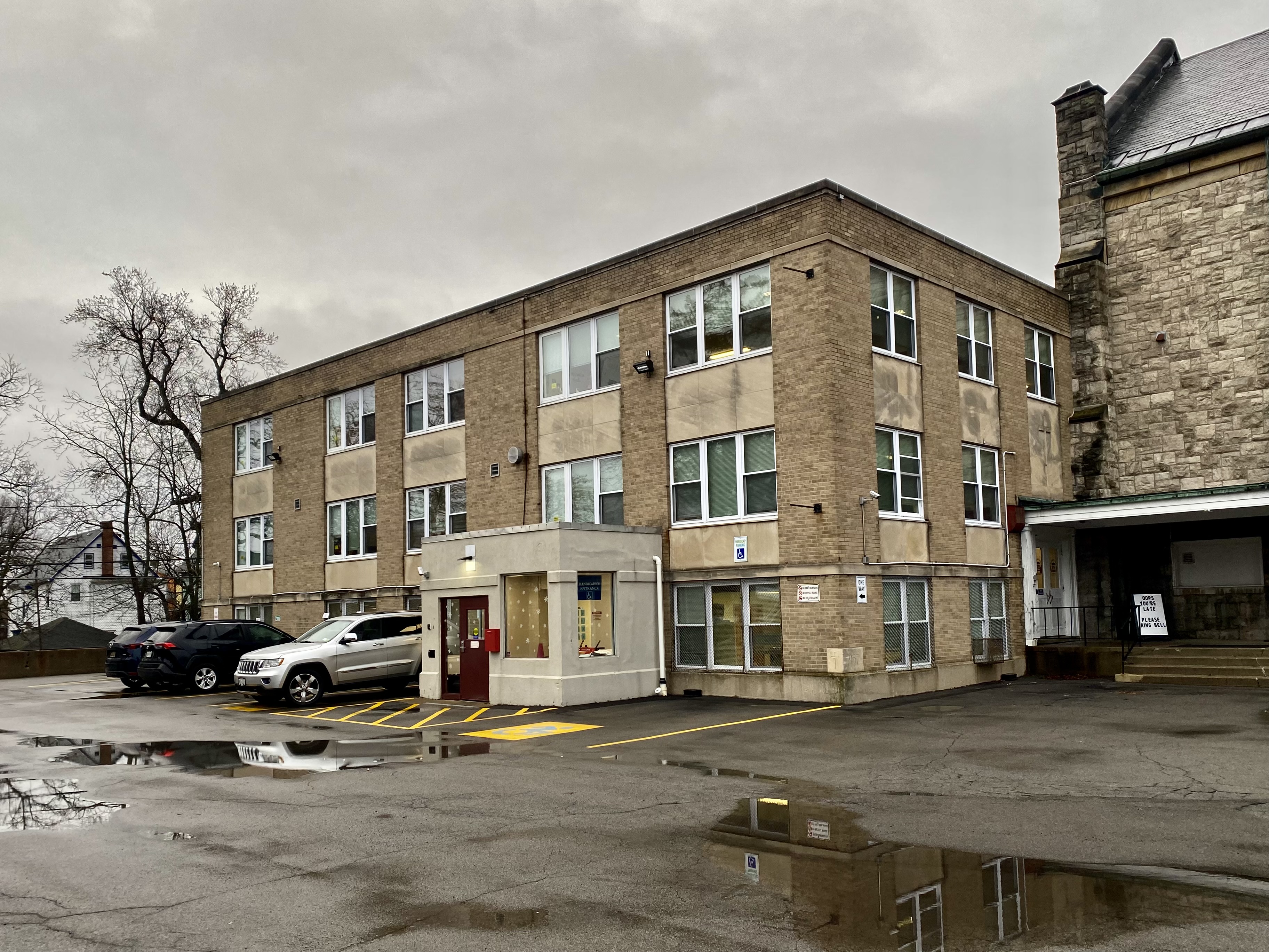 Sunday News and Notes from the FMP NHRA Arizona Nationals - NHRA