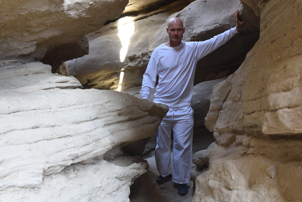 Check Out the Radical Interior Design of the 2027 BMW i3: Photo Gallery - Car and Driver