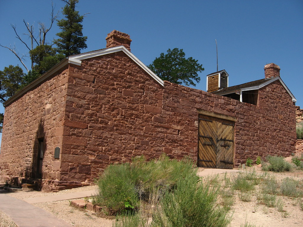 'Mormon Wives' Star Demi Engemann Lays Bare the 'Moody, Feminine' Changes She Made to Her Home To Try To Overcome Fertility Struggles - Realtor.com