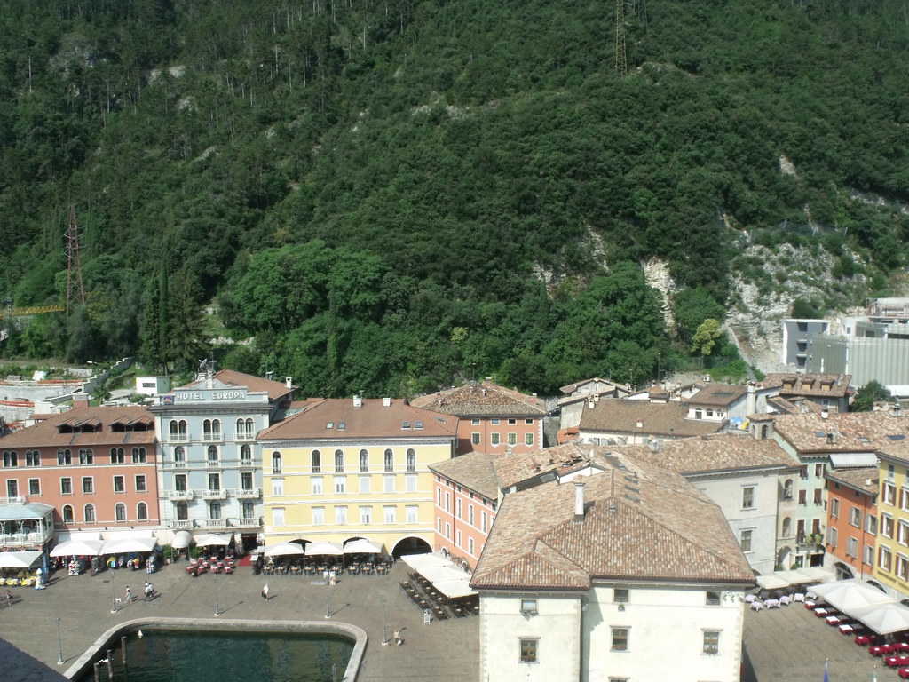 Designers Reveal the 29 Surprisingly Chic Finds They ALWAYS Buy on Amazon - veranda.com