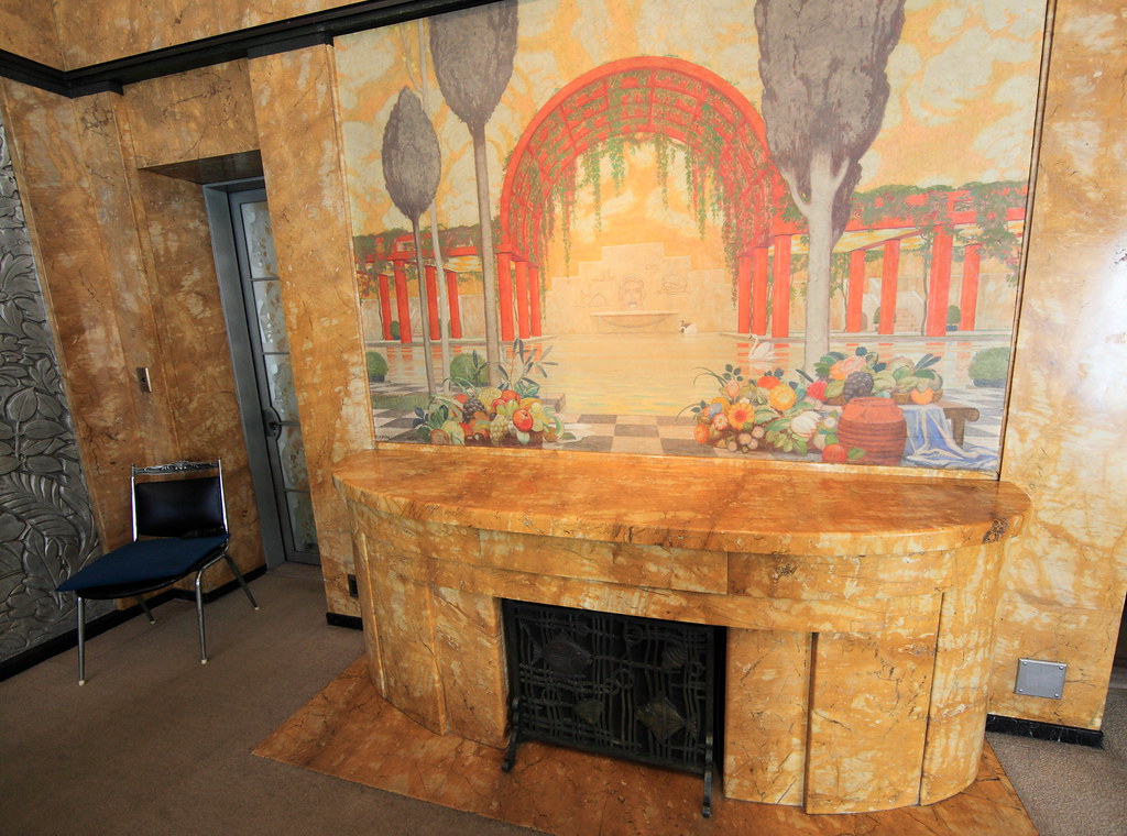 5 ways to upgrade your home decor with Google Search - blog.google