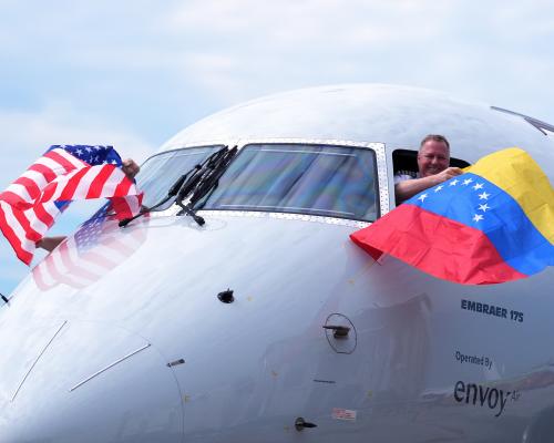 ‘A new chapter’: first commercial fight from US since 2019 lands in Venezuela