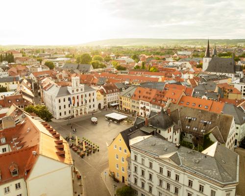 Weimar by Katja Hoyer review – the town that changed Germany