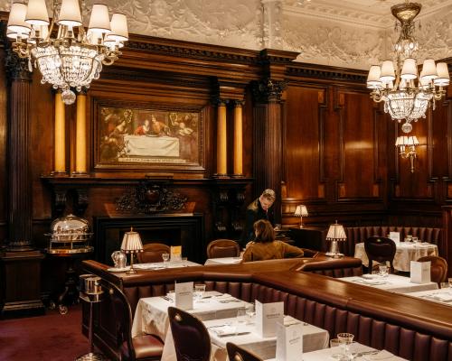 Simpson’s-in-the-Strand, London WC2: ‘A rollicking list of cosy British joys’ – restaurant review | Grace Dent on restaurants