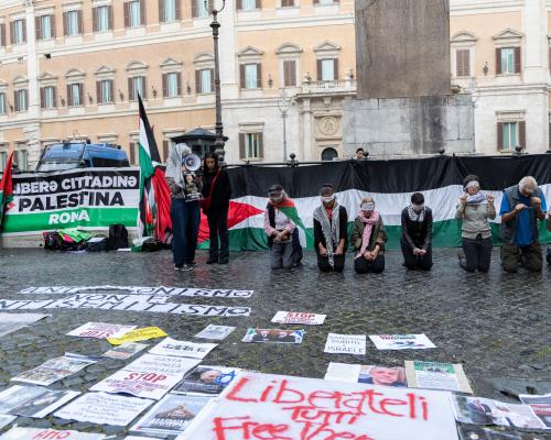 Outrage grows over treatment of Gaza flotilla activists; US boards Iranian oil tanker – Middle East crisis as it happened