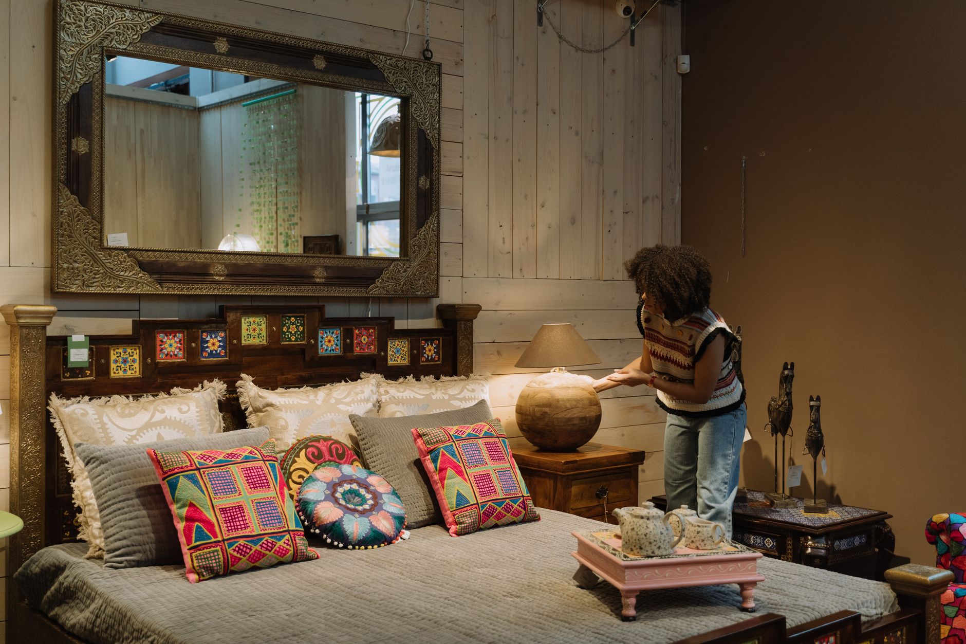 Ree Drummond‘s Latest Home Decor Find Is ‘Not Just for Books’ - Yahoo