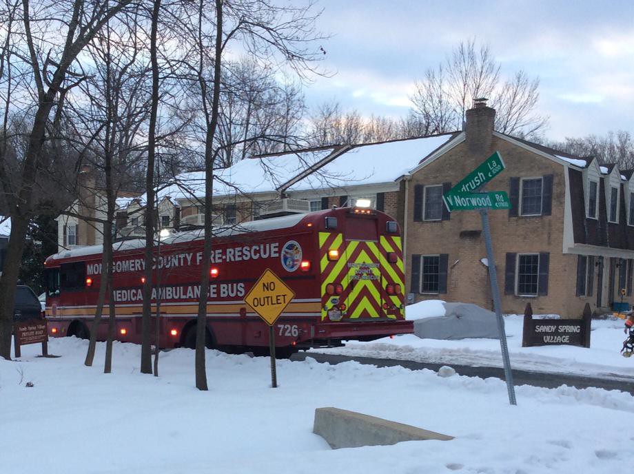 Large fire, smoke seen in north Phoenix - 12News